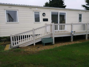pet stay free heacham 3 bedroom van with decking